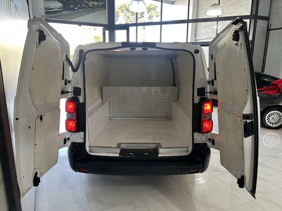 CITROËN JUMPY 1.6 BLUEHDI DIESEL FURGÃO MANUAL CITROËN JUMPY 1.6 BLUEHDI DIESEL FURGÃO MANUAL